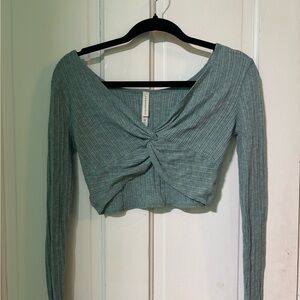 Aeropostale green long sleeved top, size M